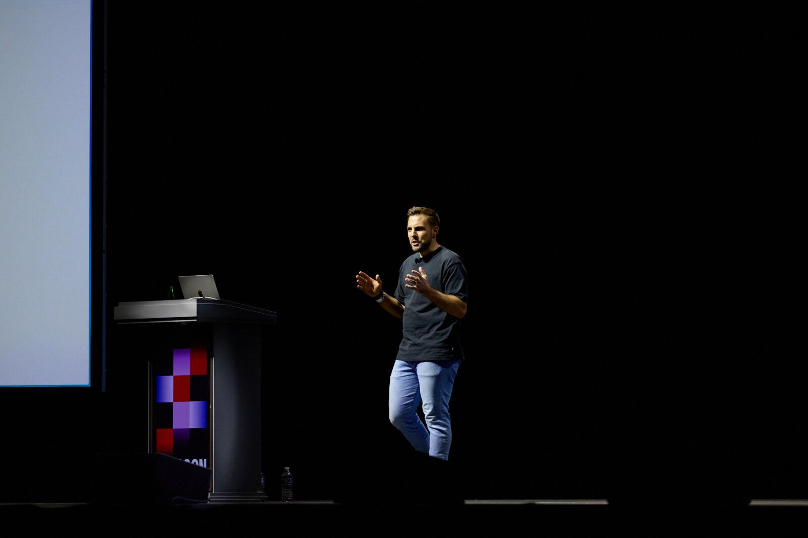 First image from Laracon US 2025 | Joe Dixon